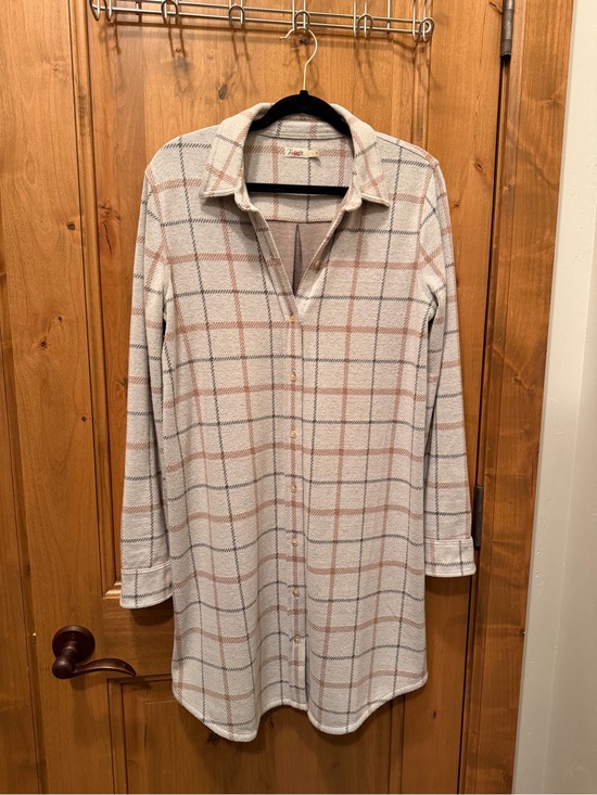Faherty Dresses & Skirts - Faherty Legend Sweater Dress
